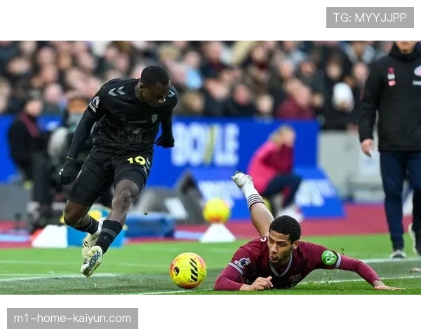 伯恩利33%控球率射门12次取分 升班马展现战术执行力